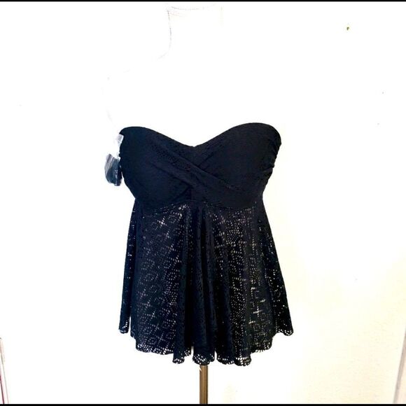 Black Geometric Eyelet Slit-Front Halter Lined-Cup Swimwear Tankini Top S(4-6) - Picture 1 of 12